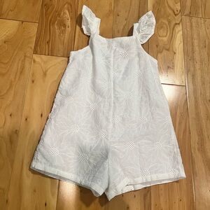 Ruffles sleeves, square neck floral jumper.